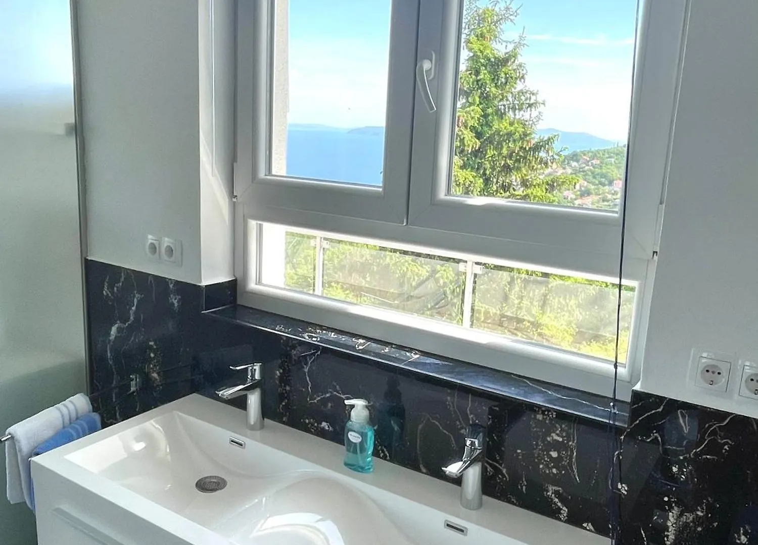 Luxury Villa Eternity - Marvelous Sea View - Box Spring Beds - Opatija-Poljane